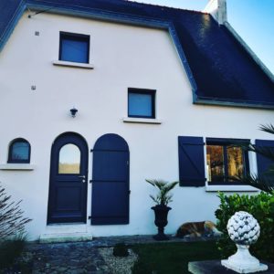Rénovation complète d'une maison menuiseries Aluminium K LINE et volets roulants rénovation Atlantem RAL 2900 gris