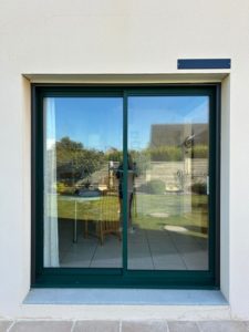 AFB Volet roulant traditionnel solaire PENMARCH